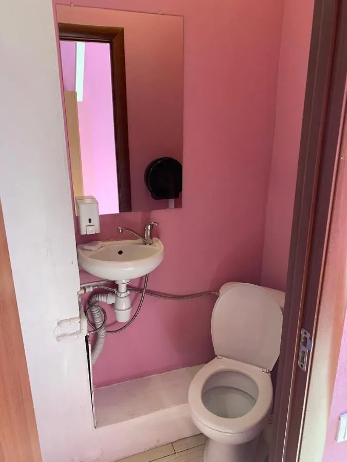 Green Hotel Κίεβο 0*,  Ουκρανία